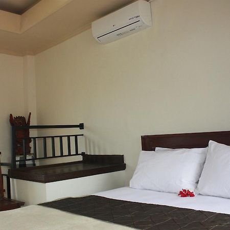 Corner Guest House Ubud Oda fotoğraf
